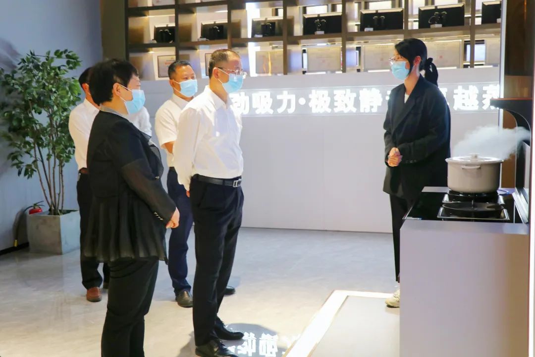 浙江高院等领导走进帅丰集成灶，助力企业蓬勃发展