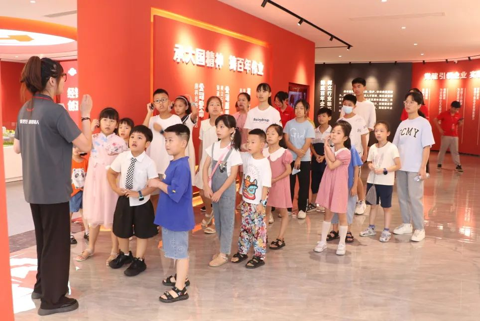 帅丰集成灶组织小美食家DIY趣游记活动，在劳动中寻找快乐