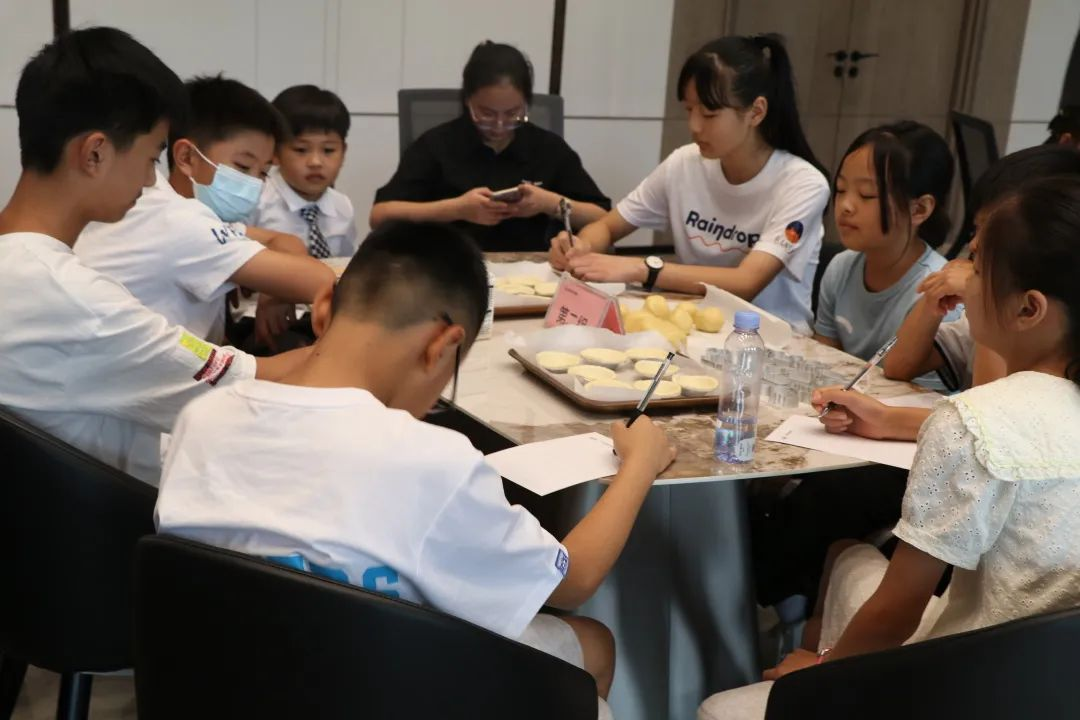 帅丰集成灶组织小美食家DIY趣游记活动，在劳动中寻找快乐