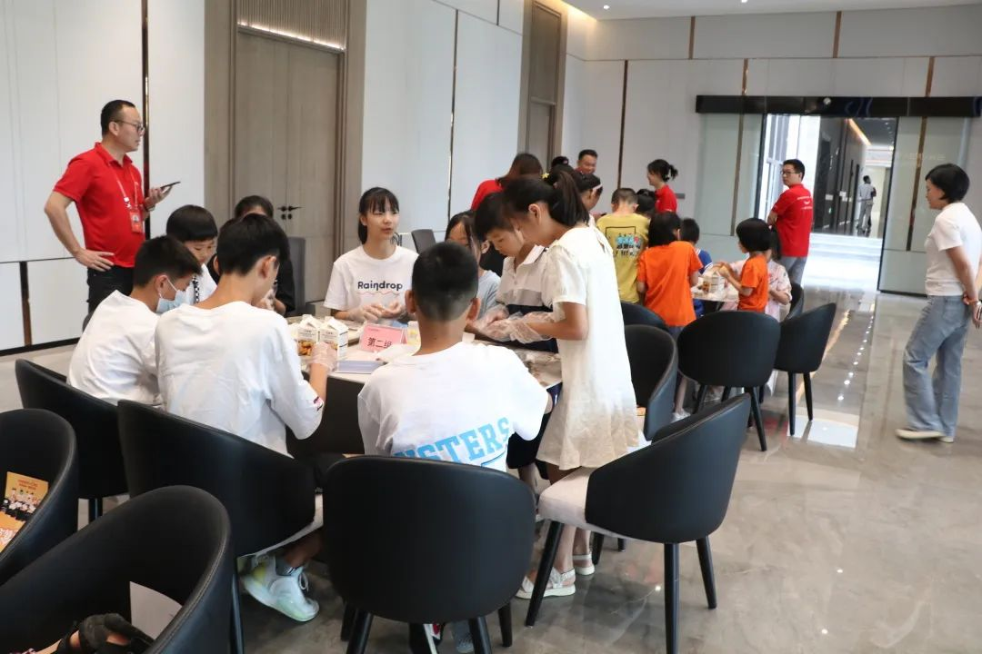 帅丰集成灶组织小美食家DIY趣游记活动，在劳动中寻找快乐